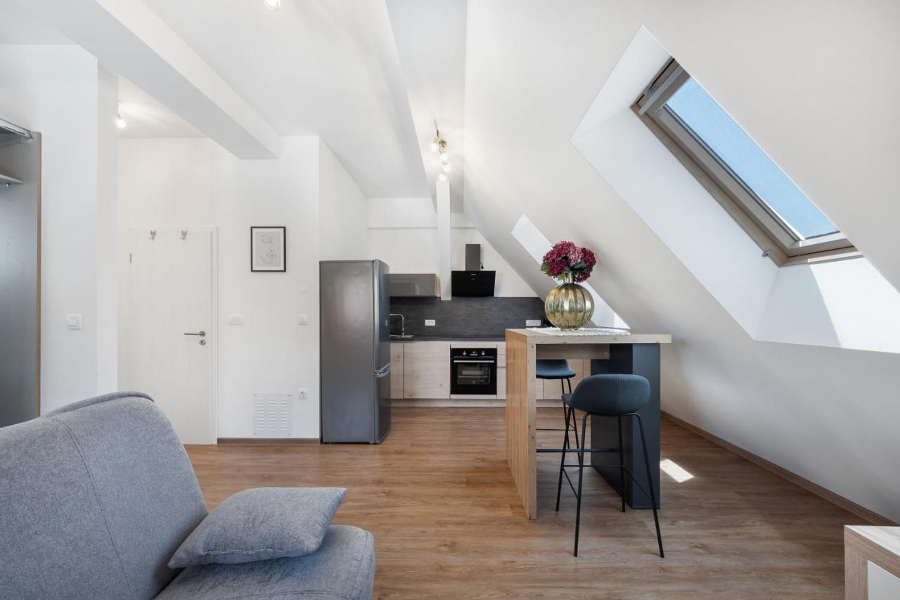 Smart Apartment Ljubljana Spodnja Siska Esterno foto